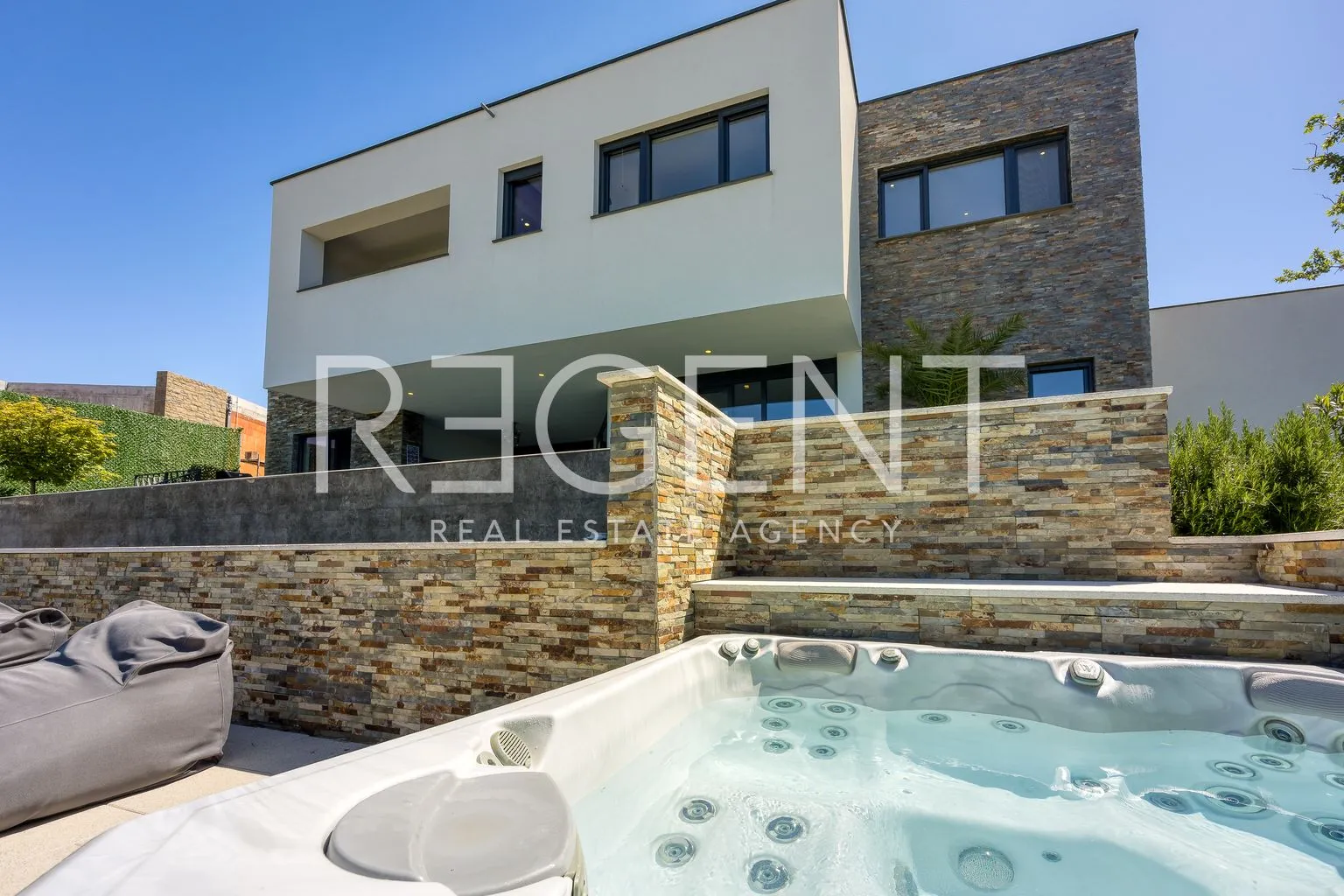 istra, buje - vila sa bazenom, spa zonom i vrtom - slika 26