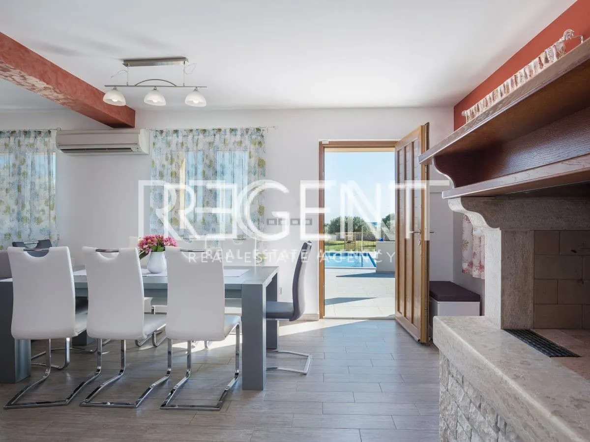 istra, fažana- vila s bazenom 180 m2 - slika 6