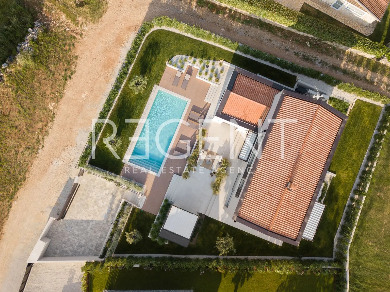 istra, vrsar - luksuzna vila s bazenom - slika 22