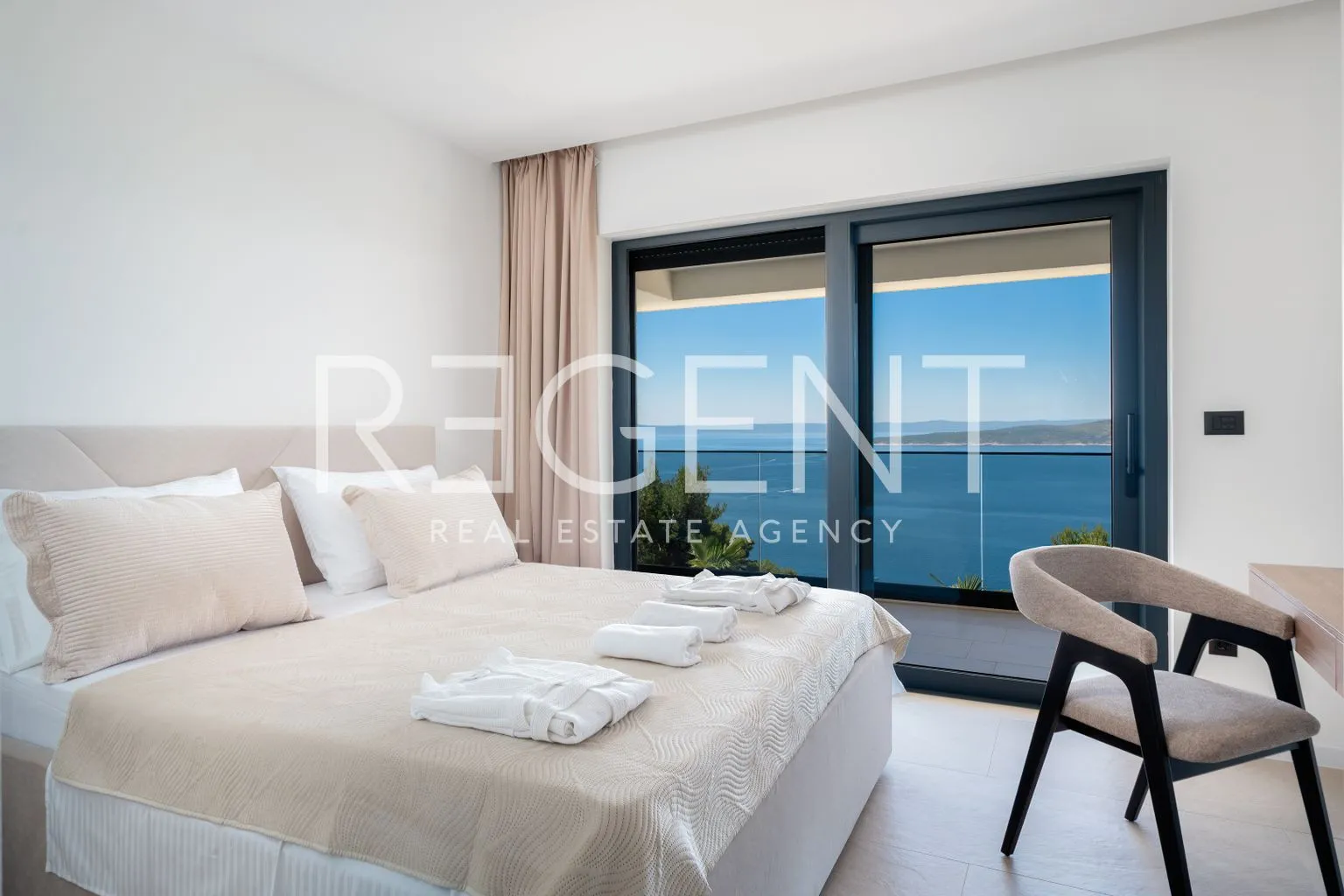 makarska, brela - luksuzna vila s panoramskim pogledom na more 317 m2 - slika 13