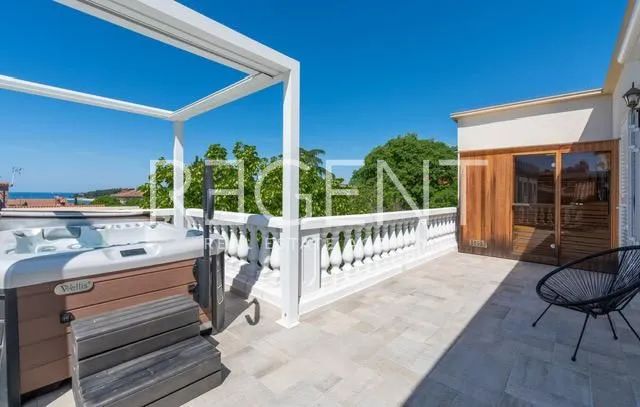 rovinj – luksuzna vila s bazenom i pogledom na more - slika 18