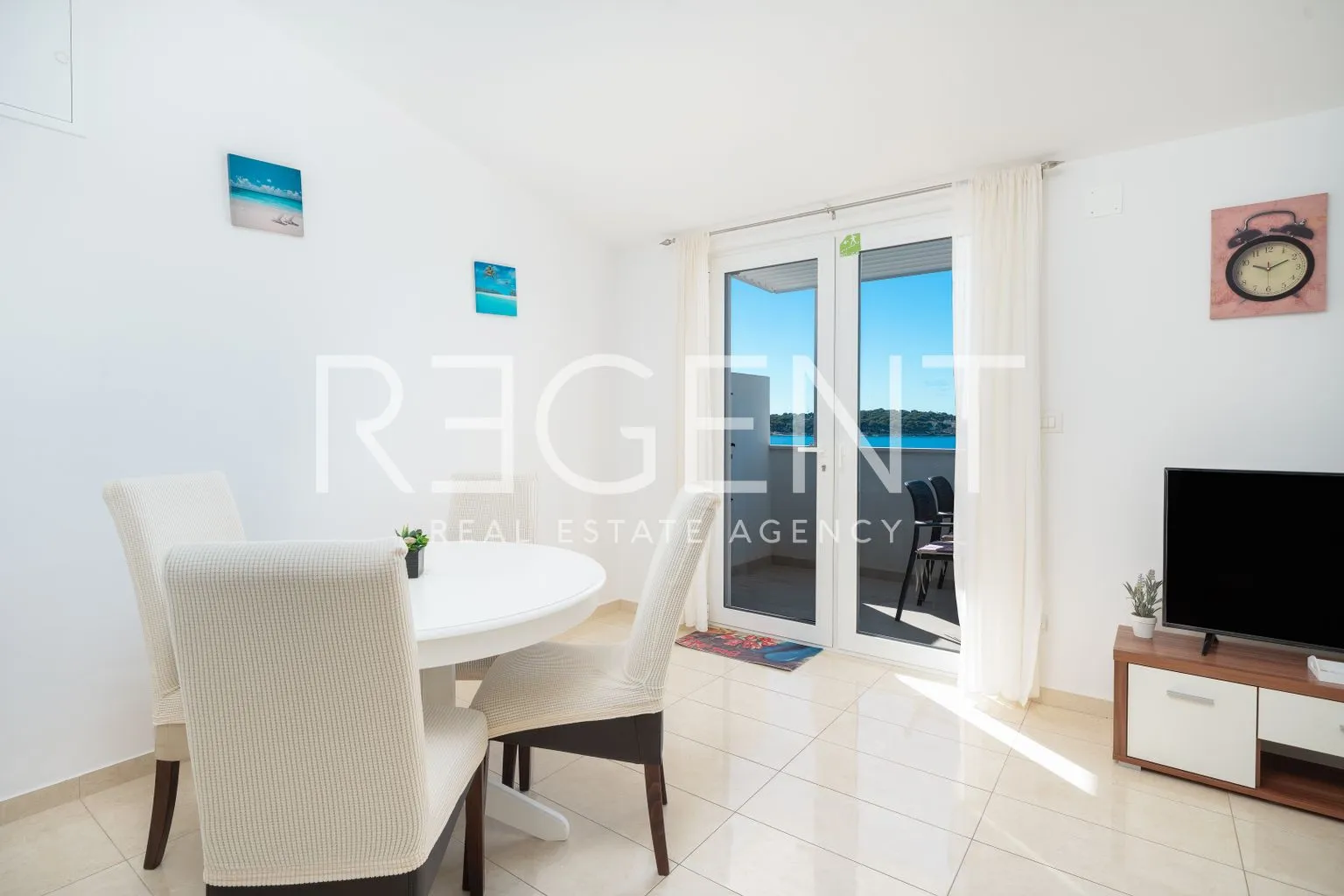šibenik, rogoznica - kuća sa šest apartmana - slika 4