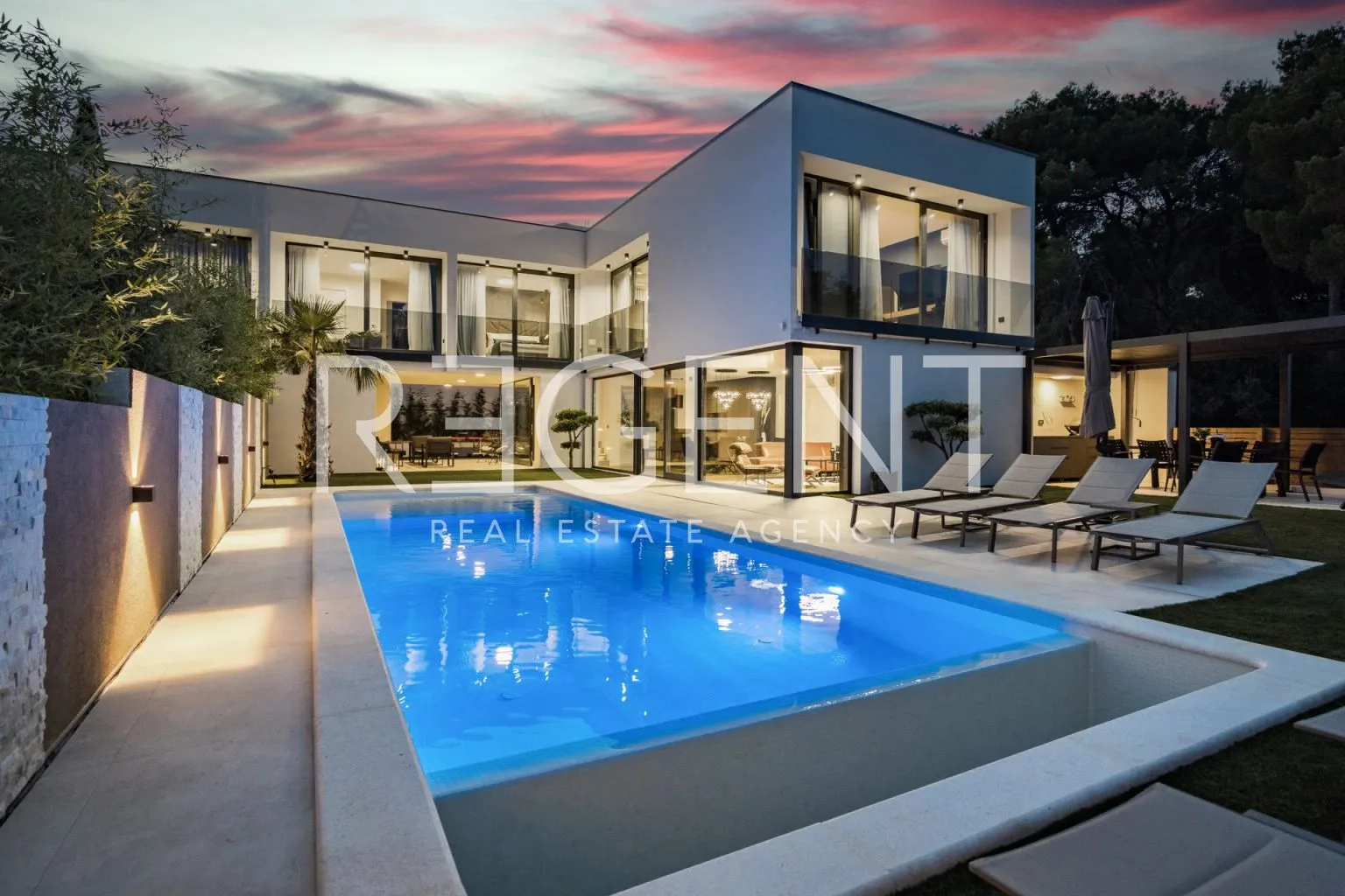 istra, medulin - prekrasna moderna vila 220 m2 - slika 22