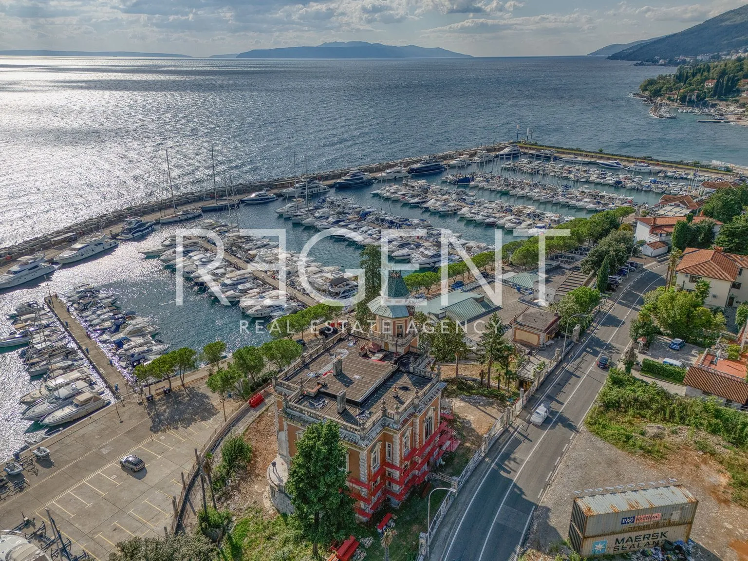 ičići, opatijska rivijera – povijesna vila s pogledom na more - slika 5
