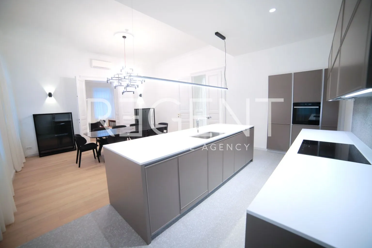 zagreb, centar - moderan peterosoban stan 190 m2 - slika 7