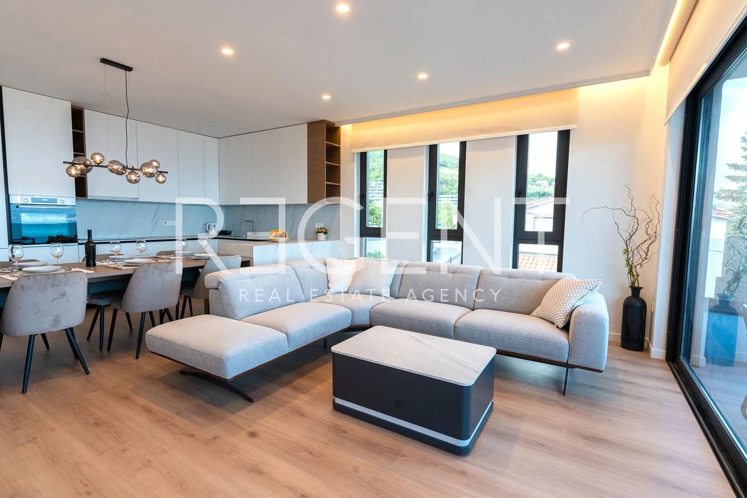 opatija – moderan trosoban stan s pogledom na more 128,52 m2 - slika 2