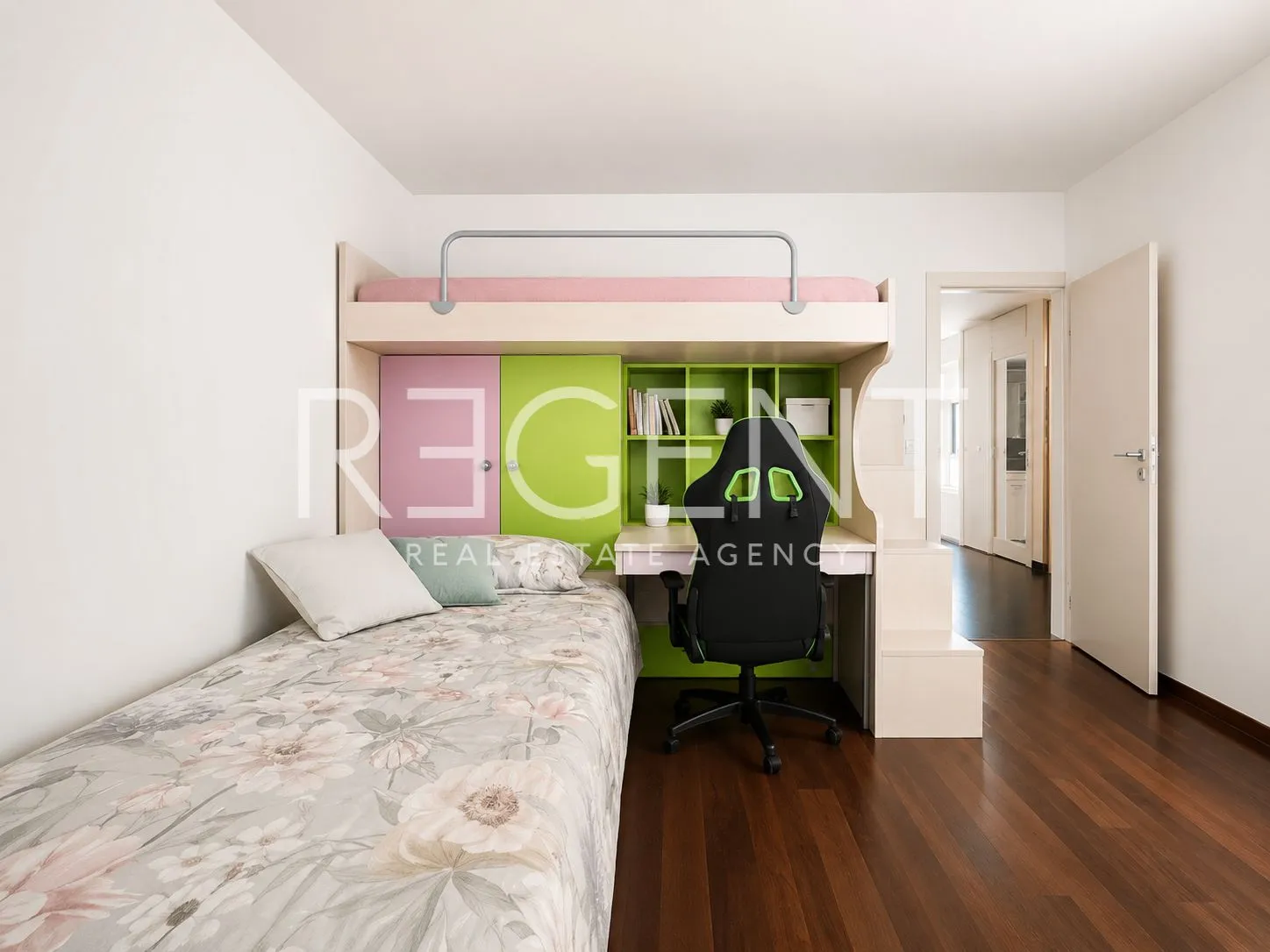 trogir – dvoetažni penthouse 234 m², pogled na more, garaža - slika 5