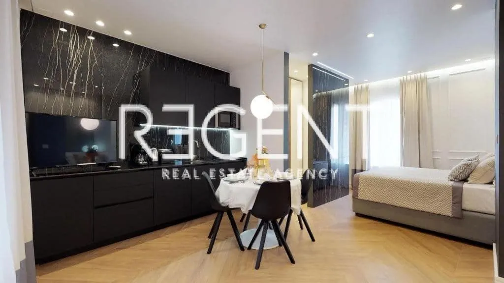 split, centar - dioklecijanova palača dva studio apartmana 65 m2 - slika 16