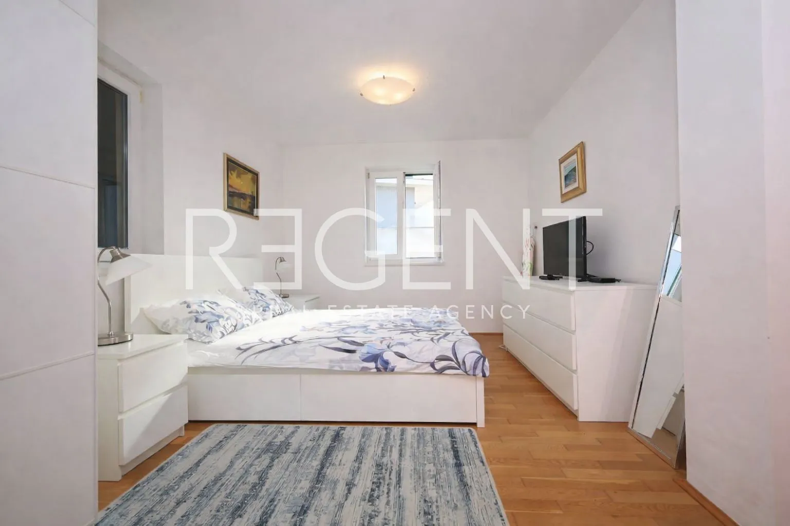 dvojna kuća, 129m2 - srima, 4 ss, 350m od mora i centra - slika 6