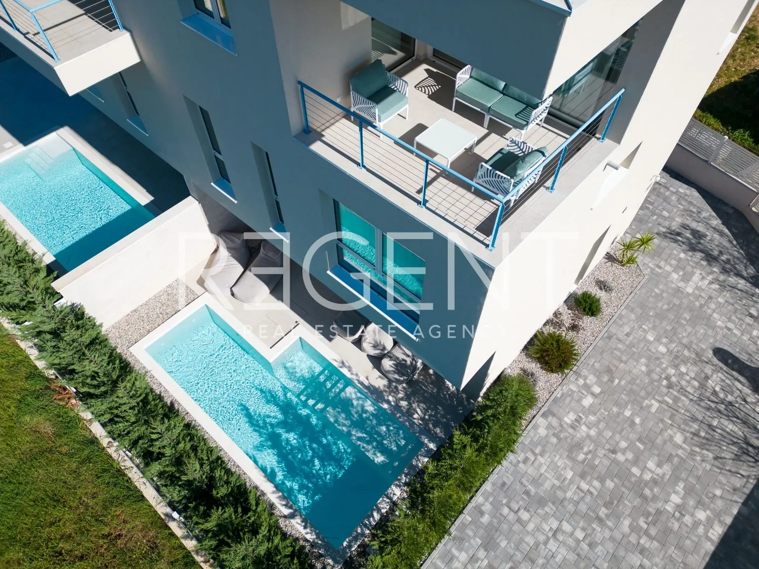 Seget Vranjica – moderna duplex vila s dva bazena i pogledom na more - Seget Vranjica, Seget