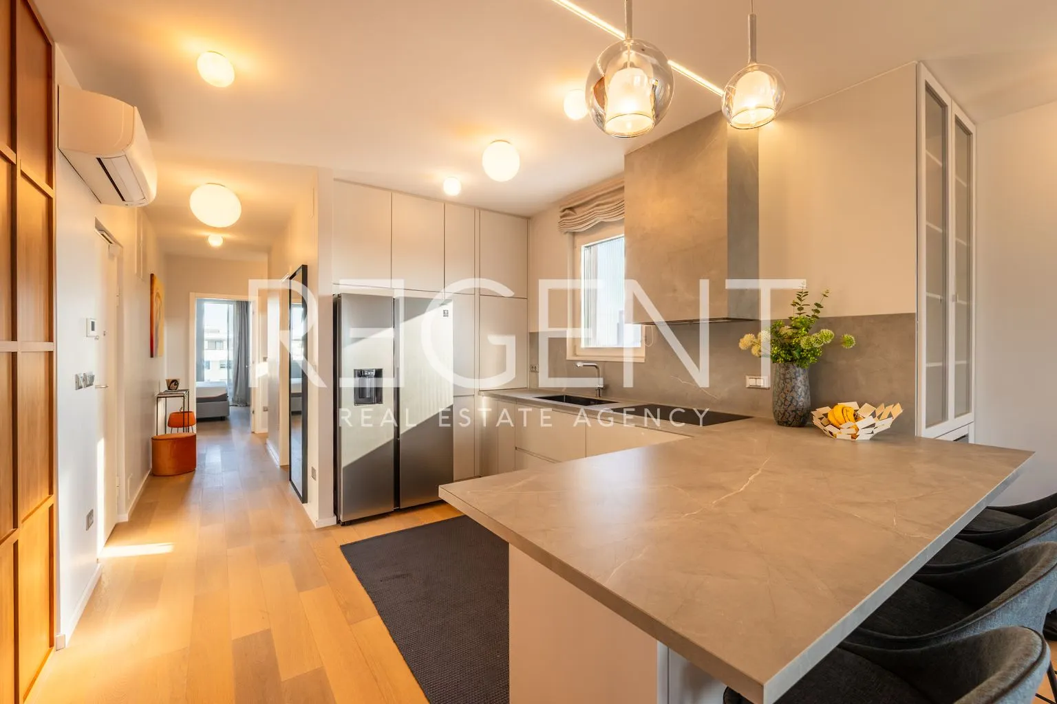 zagreb, trešnjevka - dizajnerski penthouse s velikom garažom - slika 7