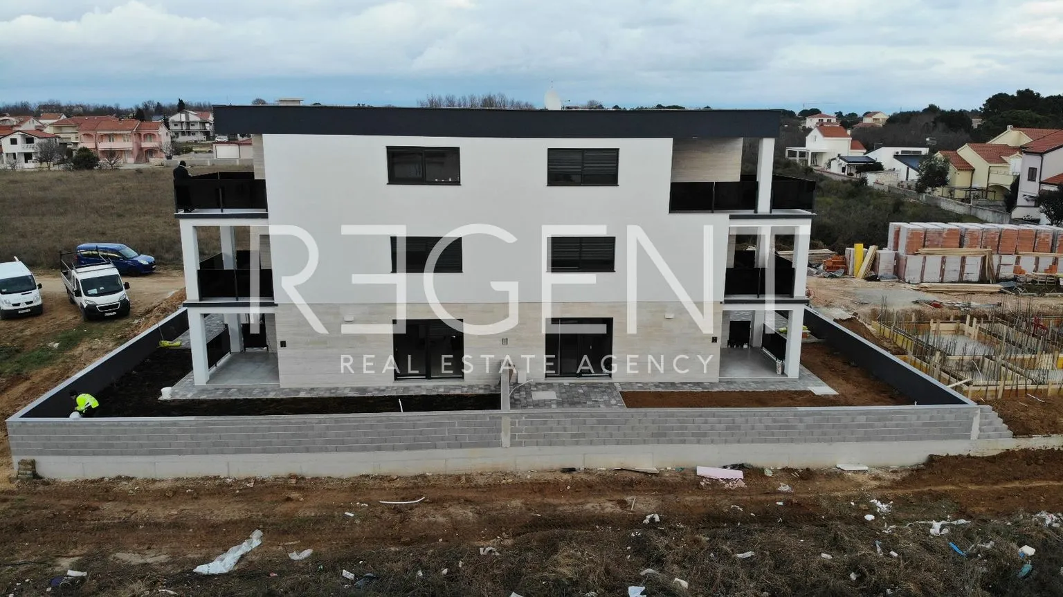 zadar, privlaka - luksuzna novogradnja u blizini mora - slika 4