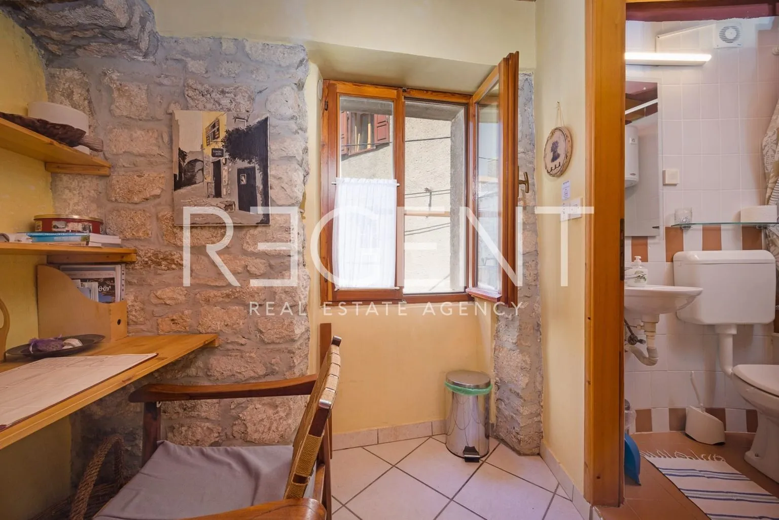 istra, bale – šarmantna kuća sa konobom i pet apartmana - slika 11