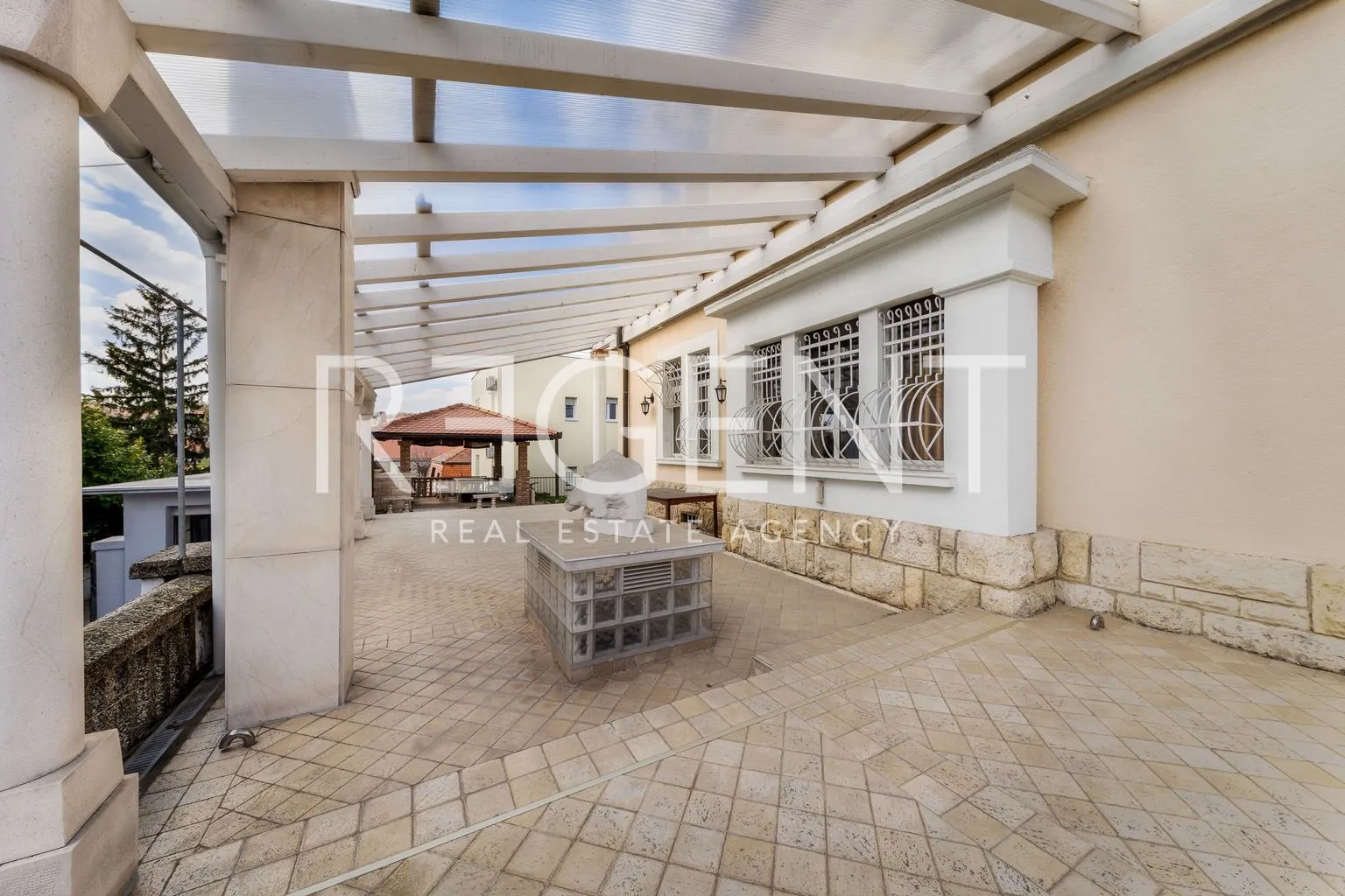 zagreb, šalata – luksuzna obiteljska vila 325 m2 - slika 8