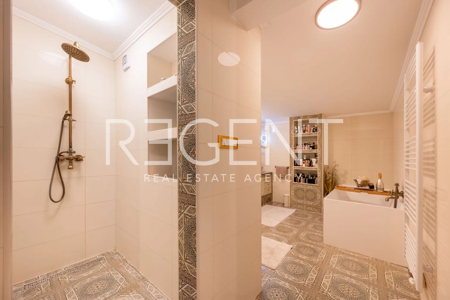 zagreb, vrbani iii - luksuzan penthouse prvi red do jezera - slika 15