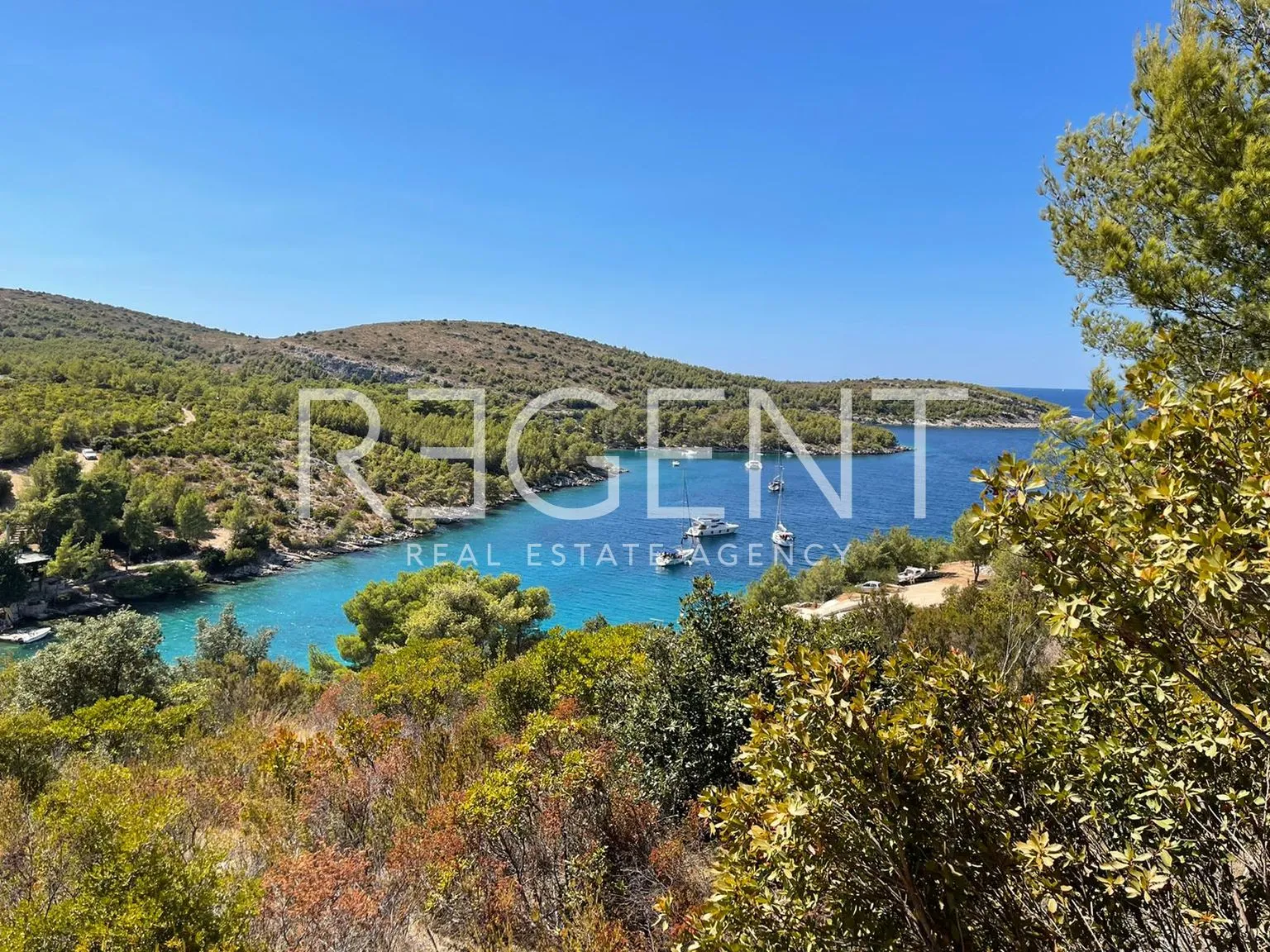 hvar - poljoprivredno zemljište, 46000 m2 - slika 1