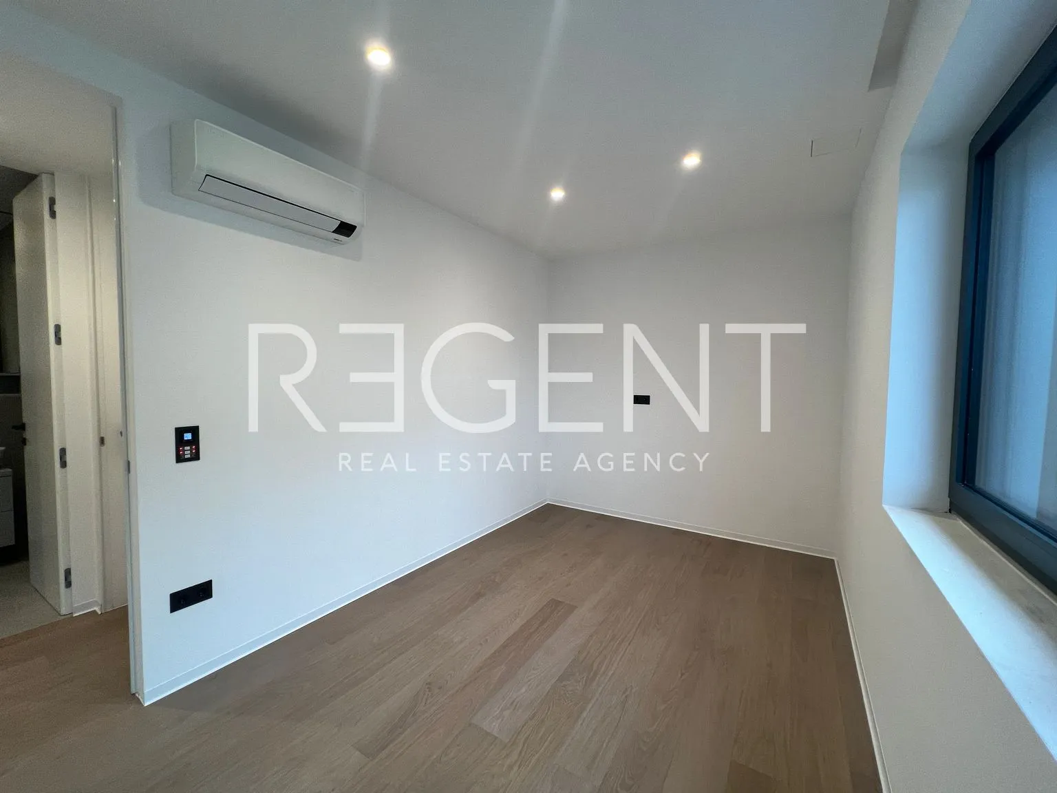 zagreb, pantovčak – luksuzni četverosoban penthouse 131m2 najam - slika 10