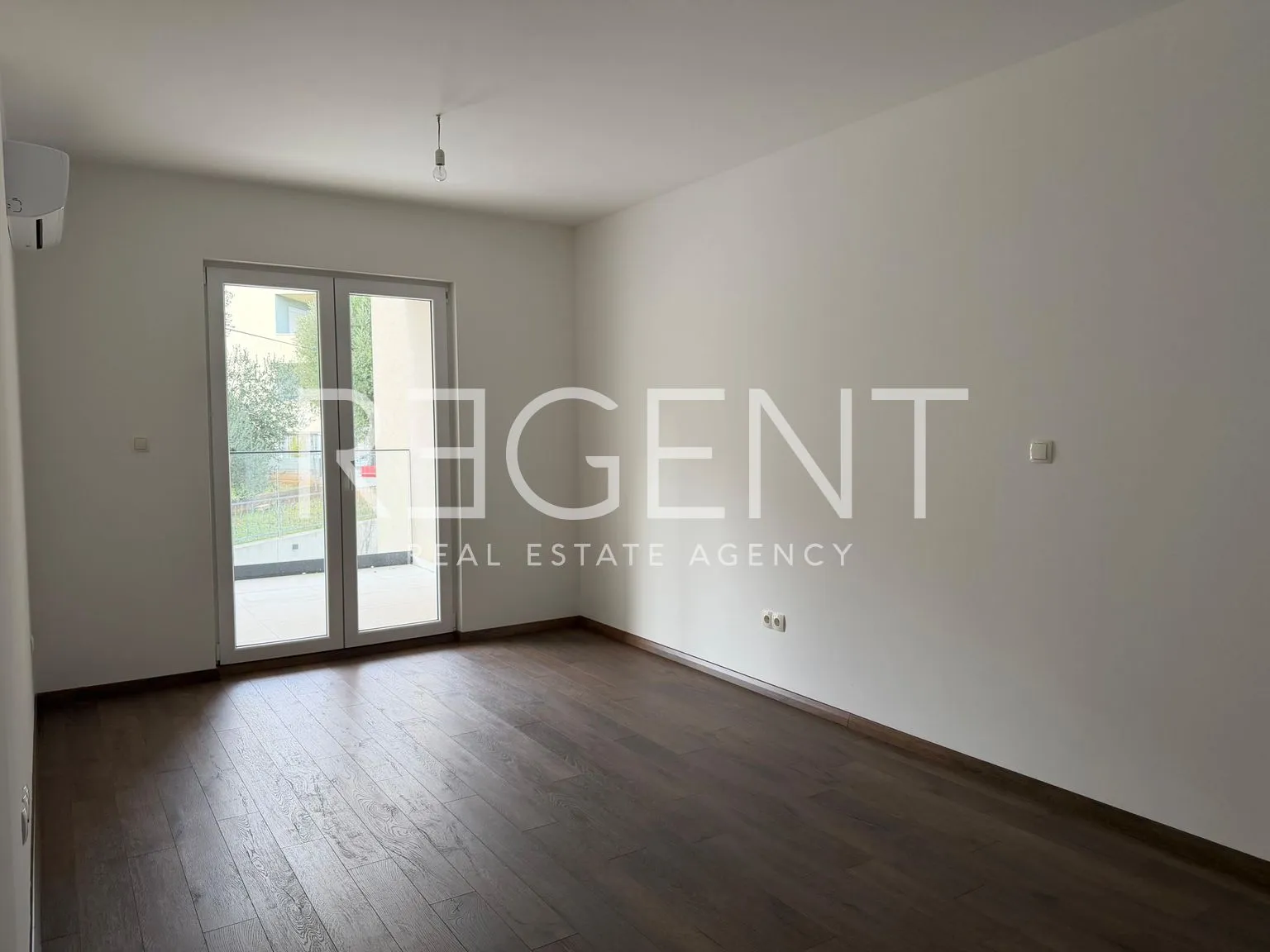 čiovo, okrug gornji - dvosoban stan prvi red uz more - slika 3