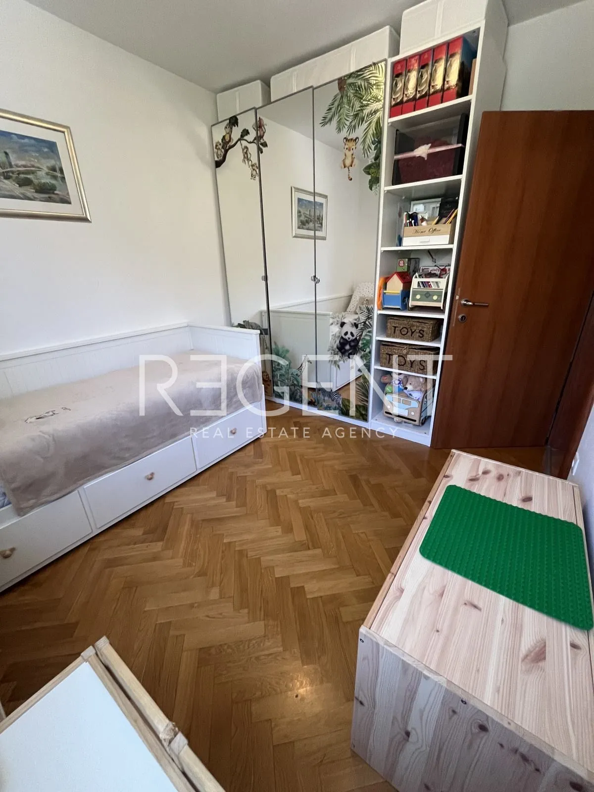 solin, sv. kajo - trosoban stan s loggiom i pogledom na more - slika 9