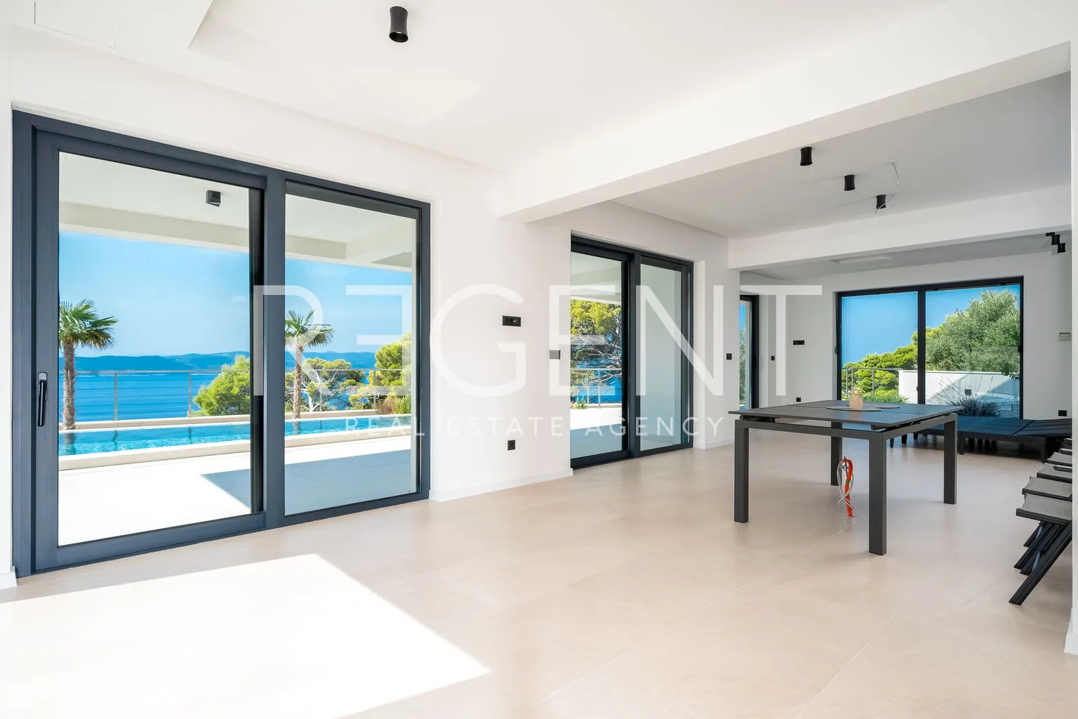 makarska, brela - luksuzna vila s panoramskim pogledom na more 317 m2 - slika 11