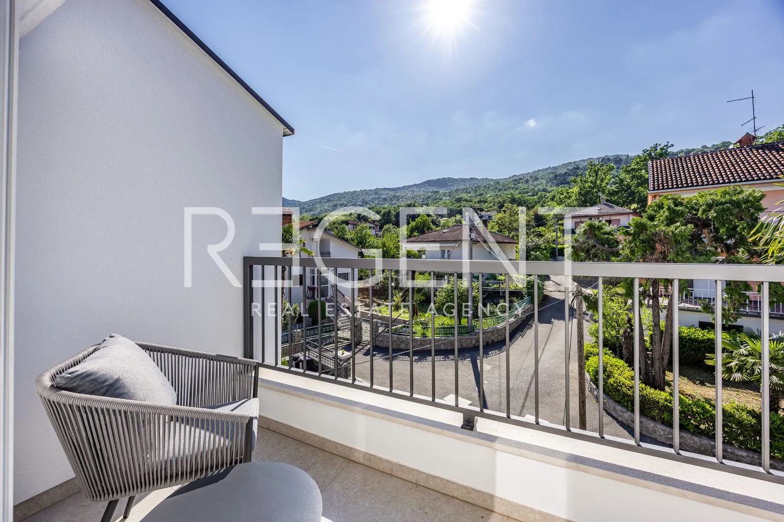 kvarner, opatija - luksuzna vila na prekrasnoj lokaciji - slika 48