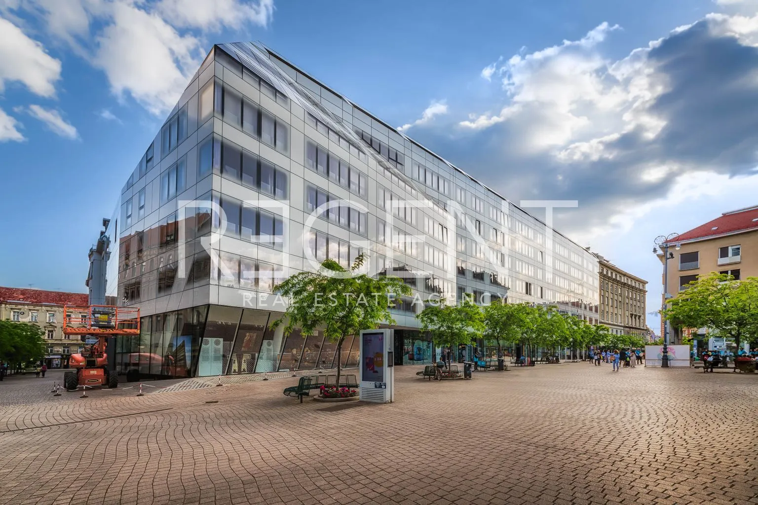 zagreb, ban centar – trosoban stan 131 m2 - slika 13