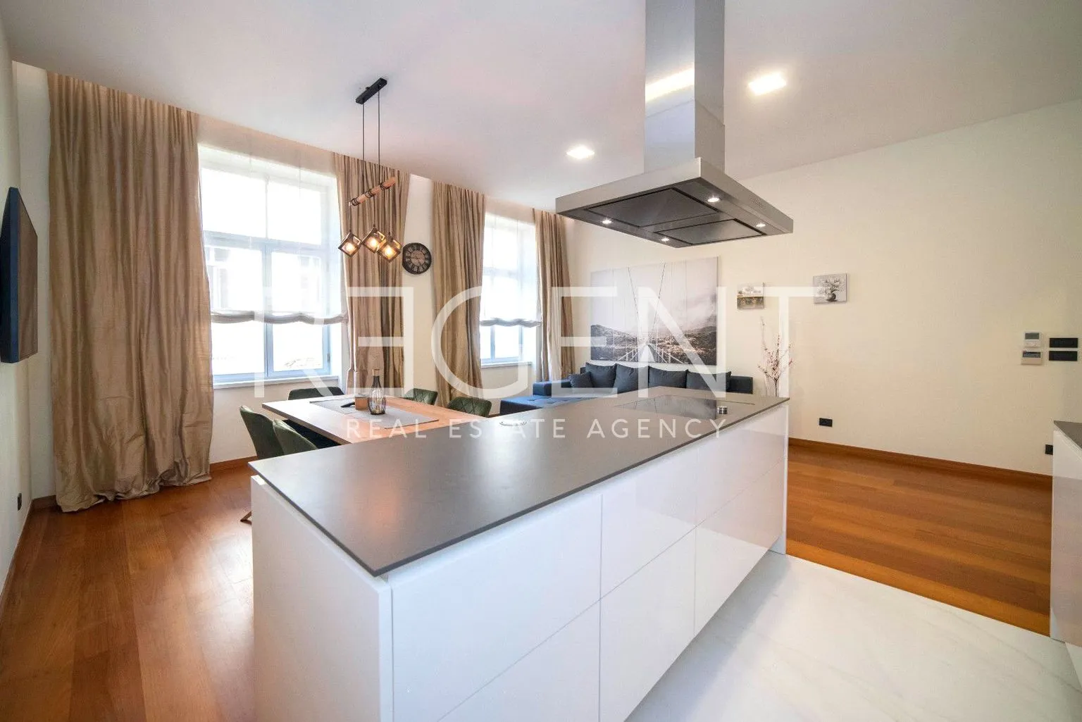 stan 76 m² za najam, zagreb, centar — 2s, 2 kupaonice - slika 7