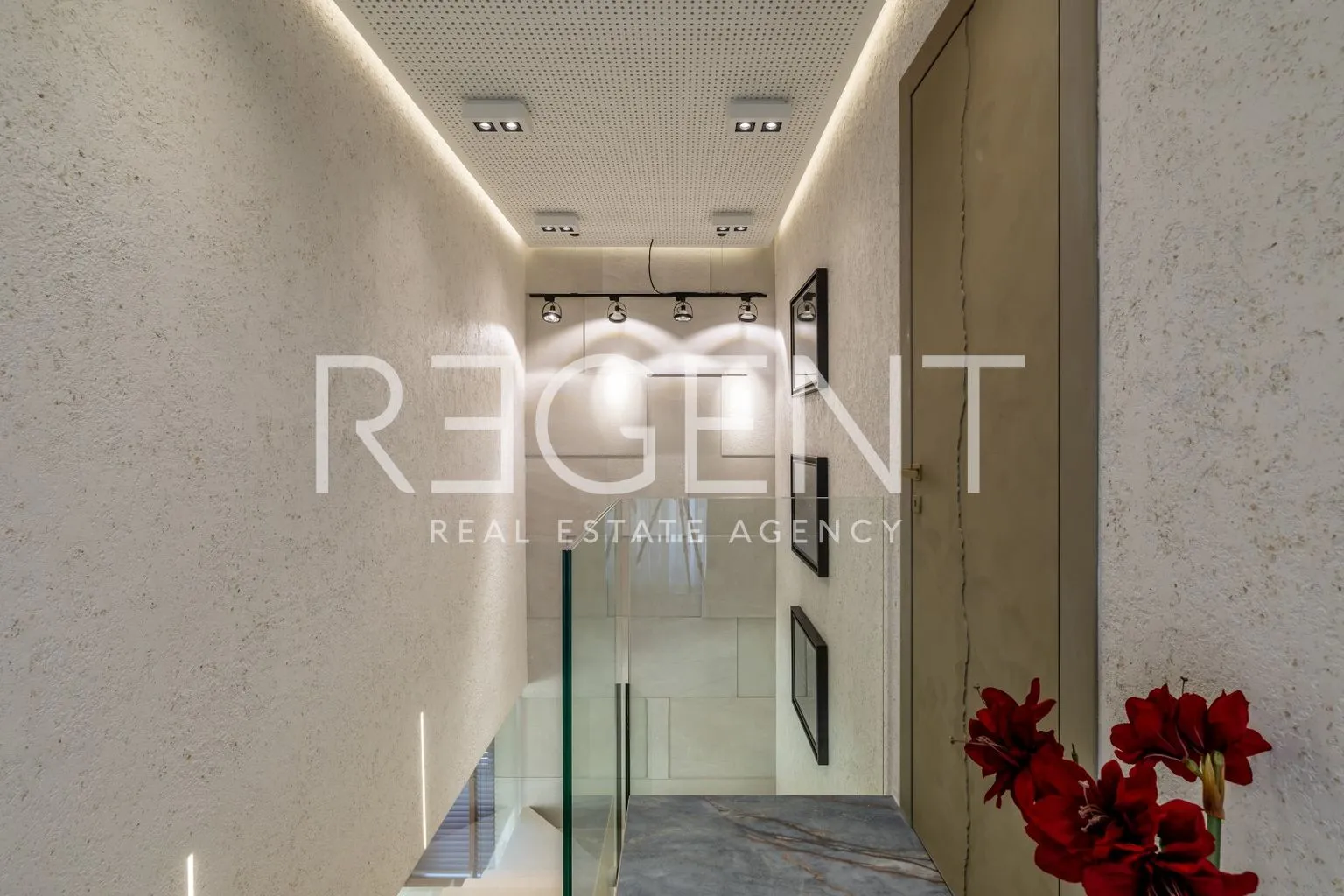 split, kaštel lukšić - luksuzni penthouse 110 m2 s terasom - slika 9