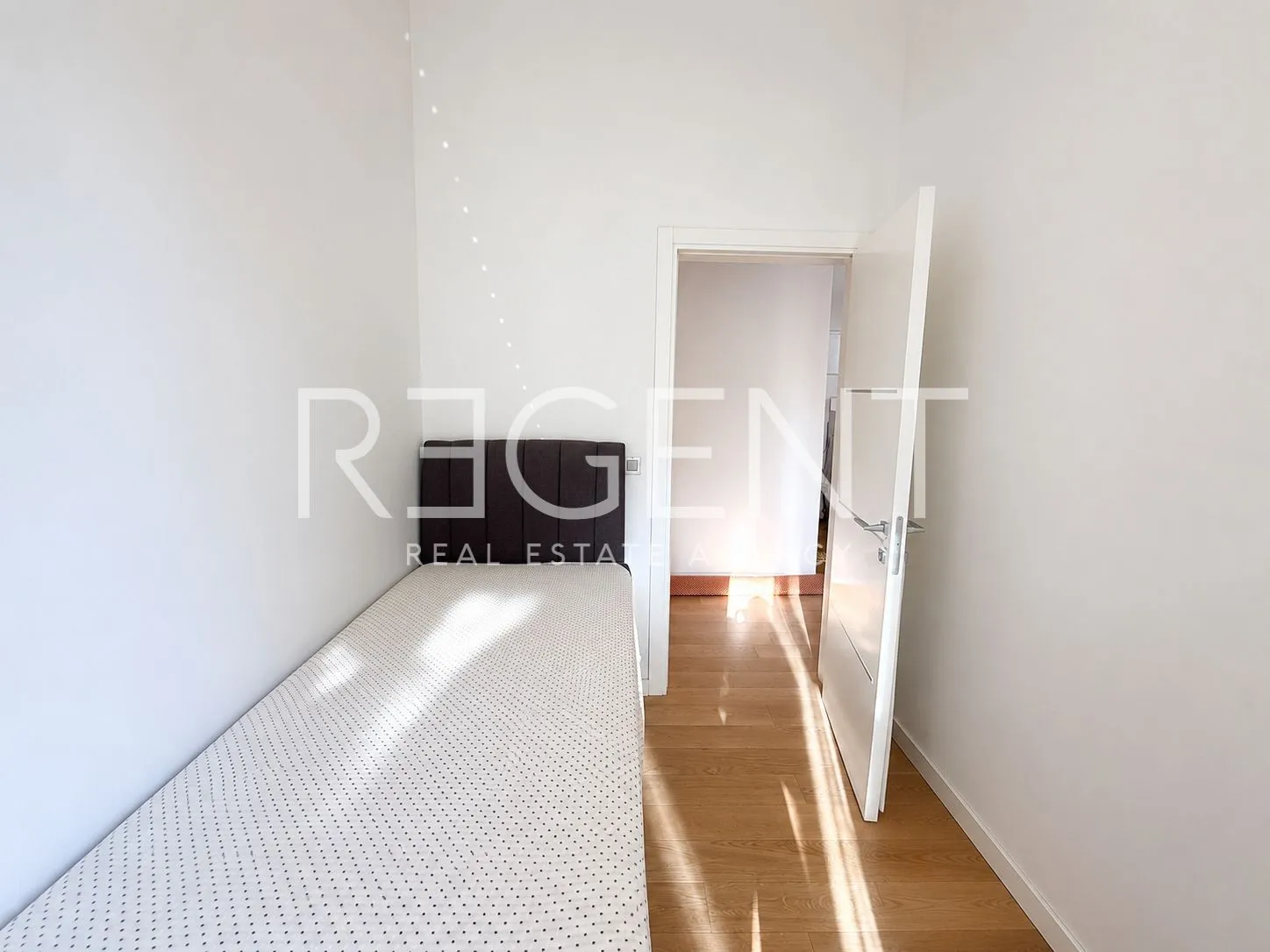 zagreb, donji grad – stan 88 m² za najam, 3s, 3. kat, renoviran - slika 10