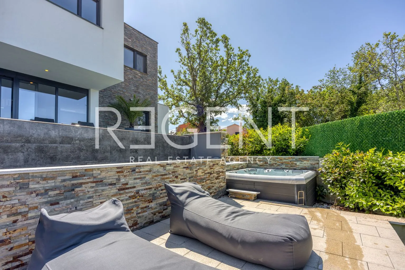istra, buje - vila sa bazenom, spa zonom i vrtom - slika 24