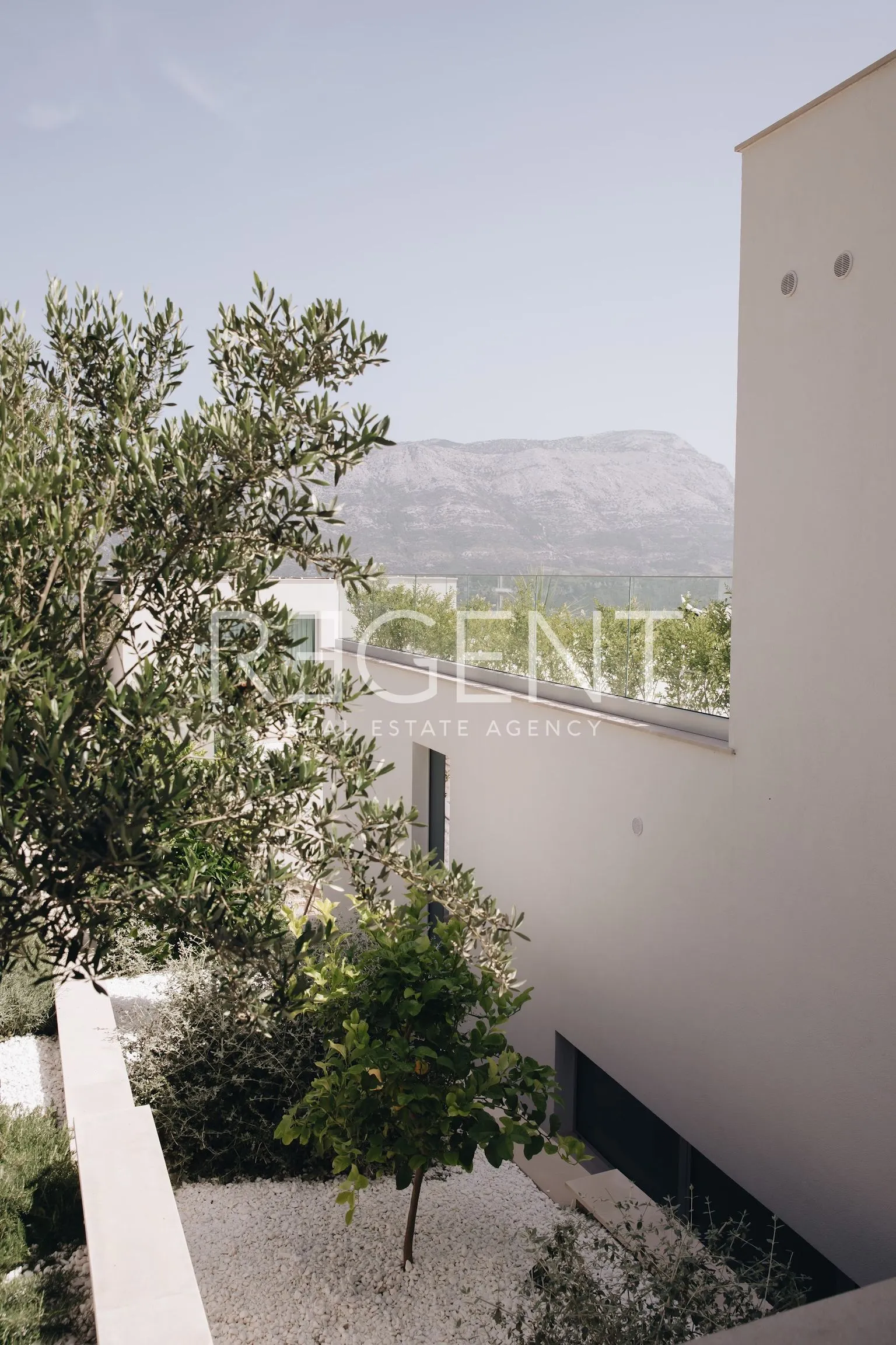 korčula, žrnovo - luksuzna obiteljska vila s prekrasnim pogledom 360 m2 - slika 10