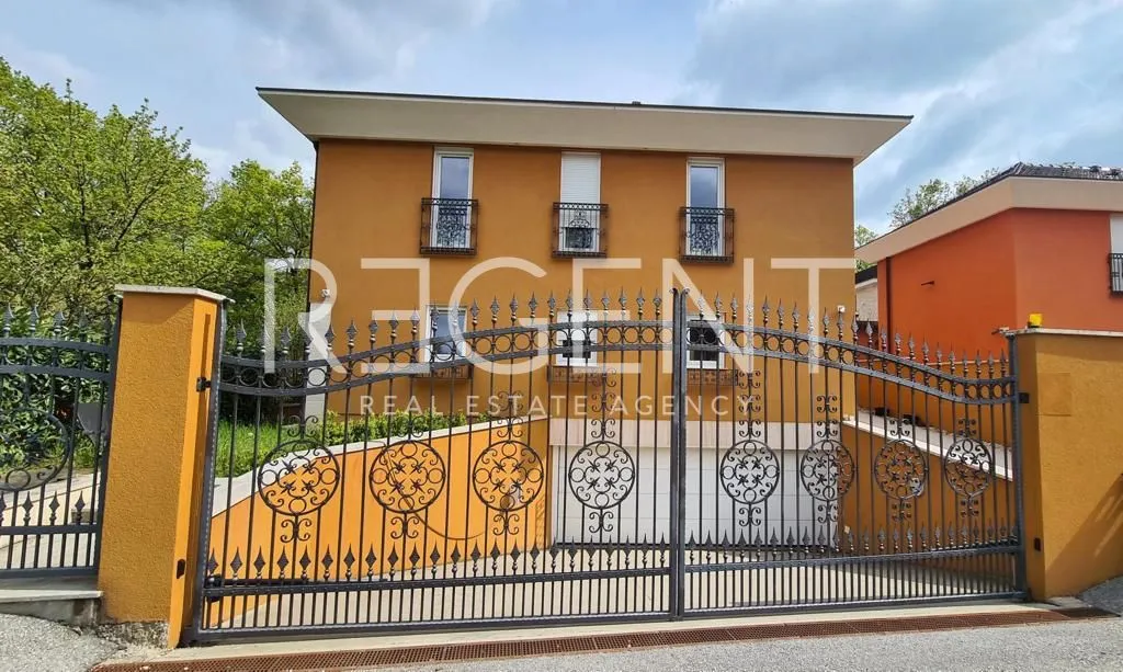 Zagreb, Remete - Vila s bazenom i dvorištem
