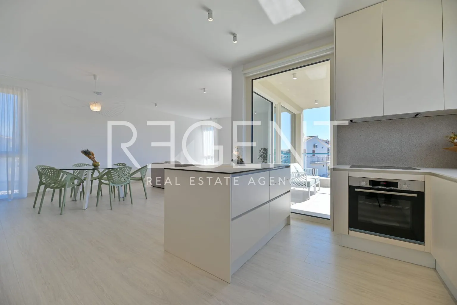 seget vranjica – moderna duplex vila s dva bazena i pogledom na more - slika 34