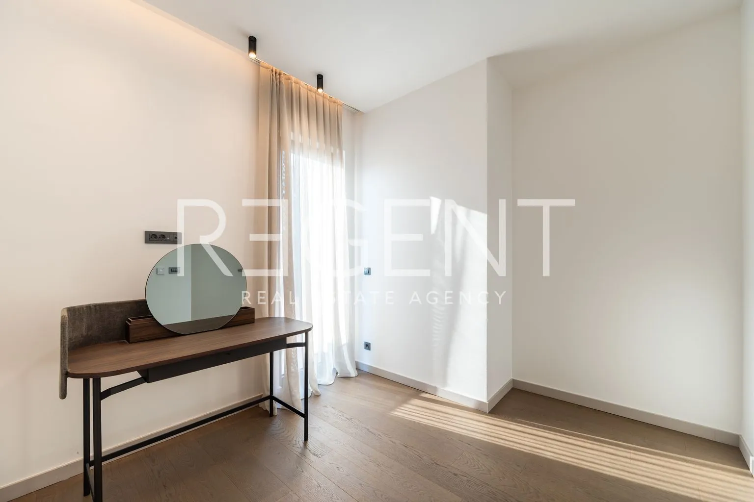 penthouse 123 m², maksimir — prvi najam, lift u stan, garaža - slika 9