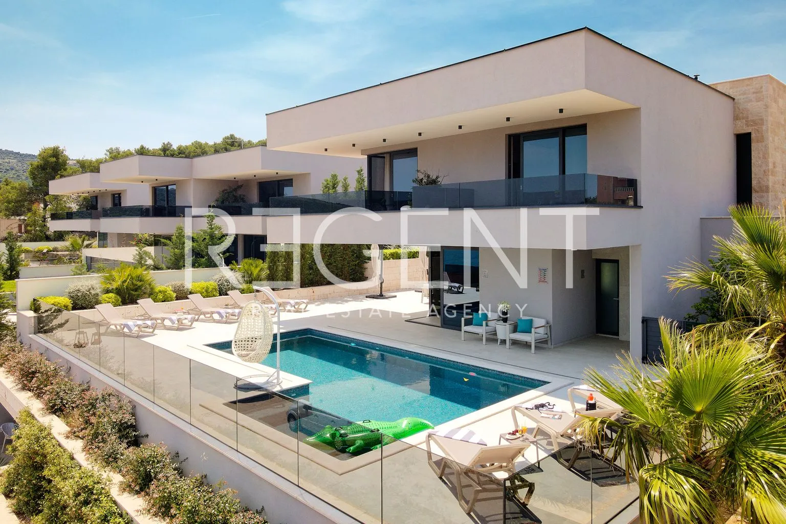 marina hills resort — 3 vile s bazenom, 12 soba i pogled na more - slika 2