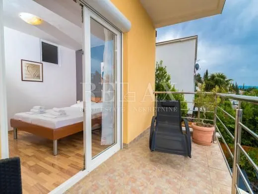 crikvenica,dramalj - kuća sa 7 apartmana - slika 31