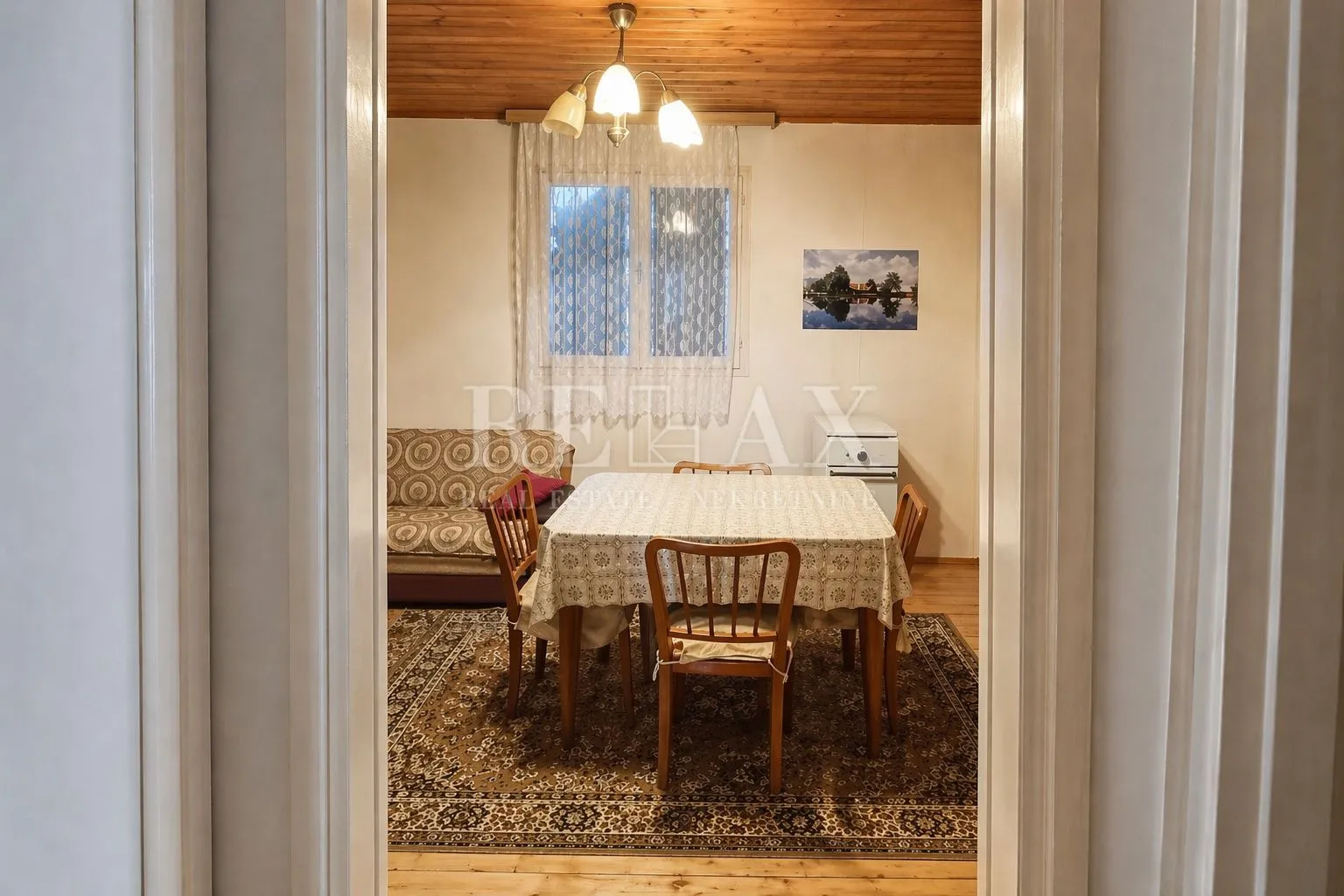 otočac, sinac - vikendica s velikom okućnicom - slika 9