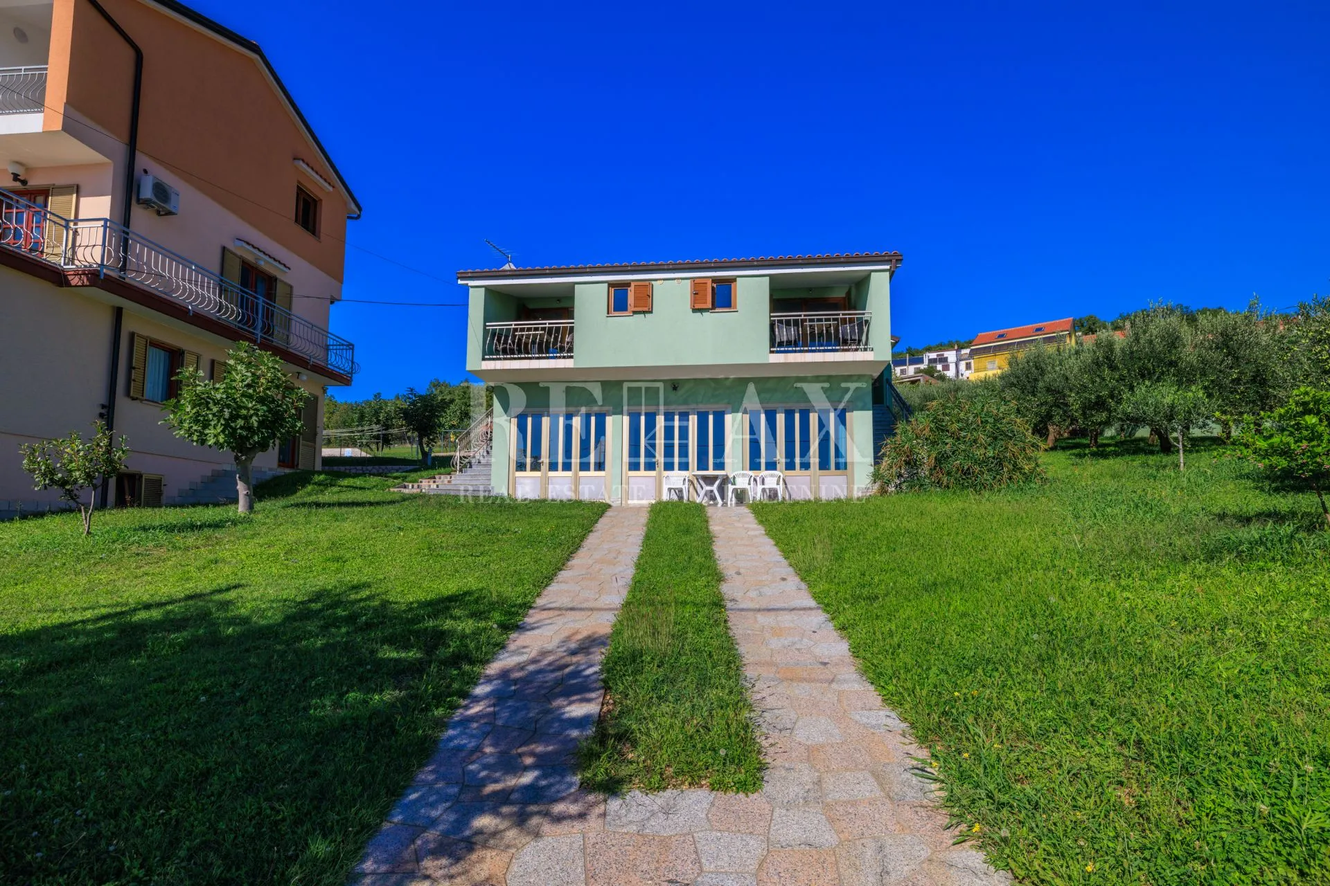 crikvenica - prostrano imanje s bazenom - slika 27