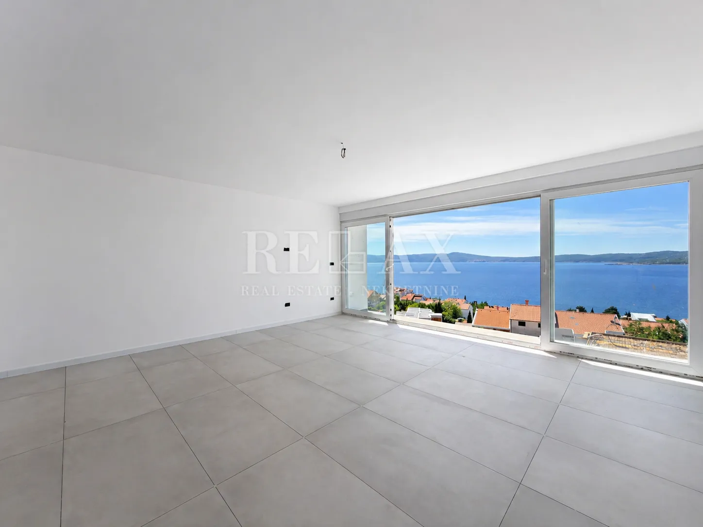 crikvenica - kuća s 4 stambene jedinice, panoramski pogled na more - slika 11