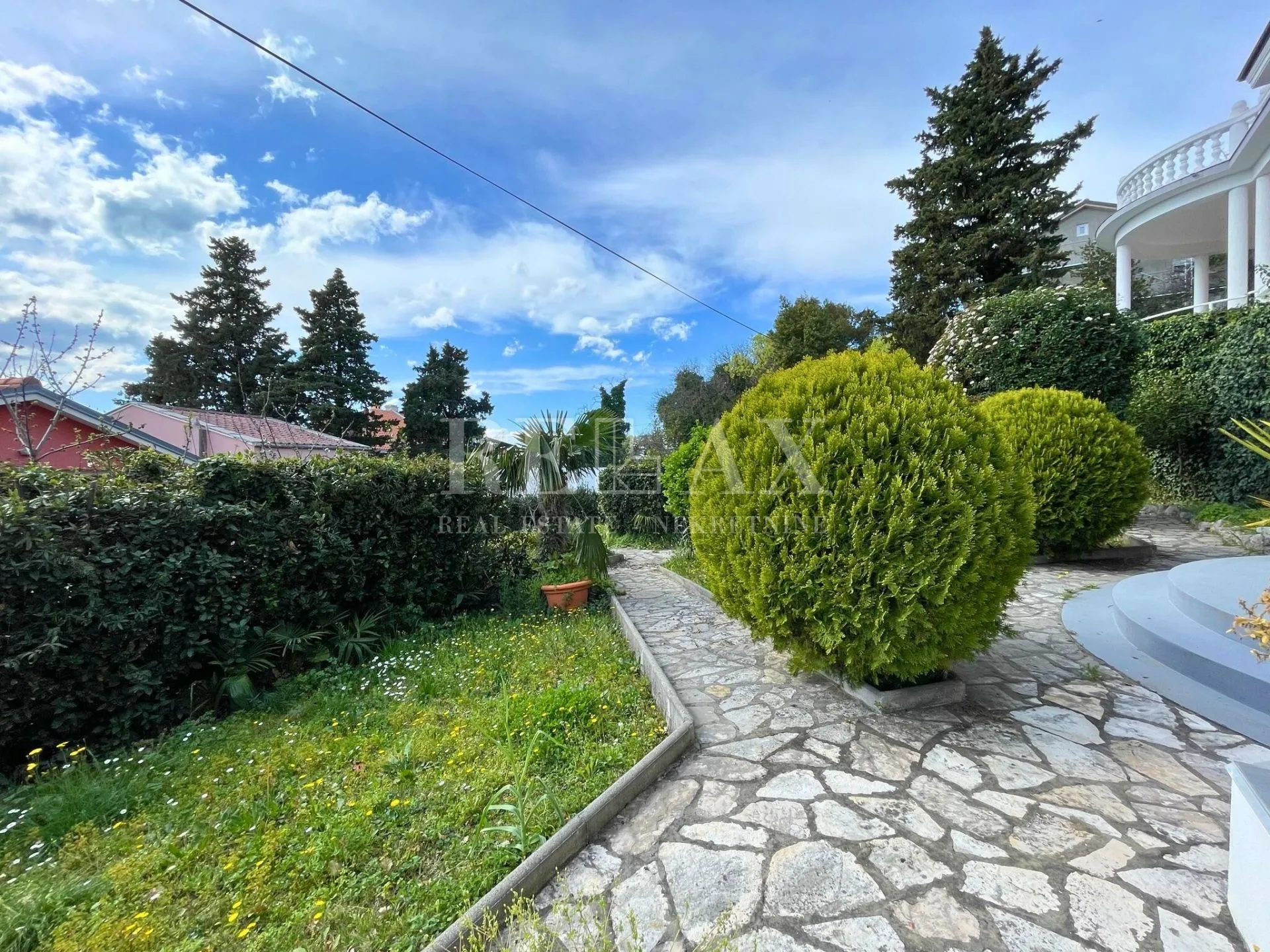 crikvenica - mediteranska vila s vrtom i gostinjskom kućom - slika 61