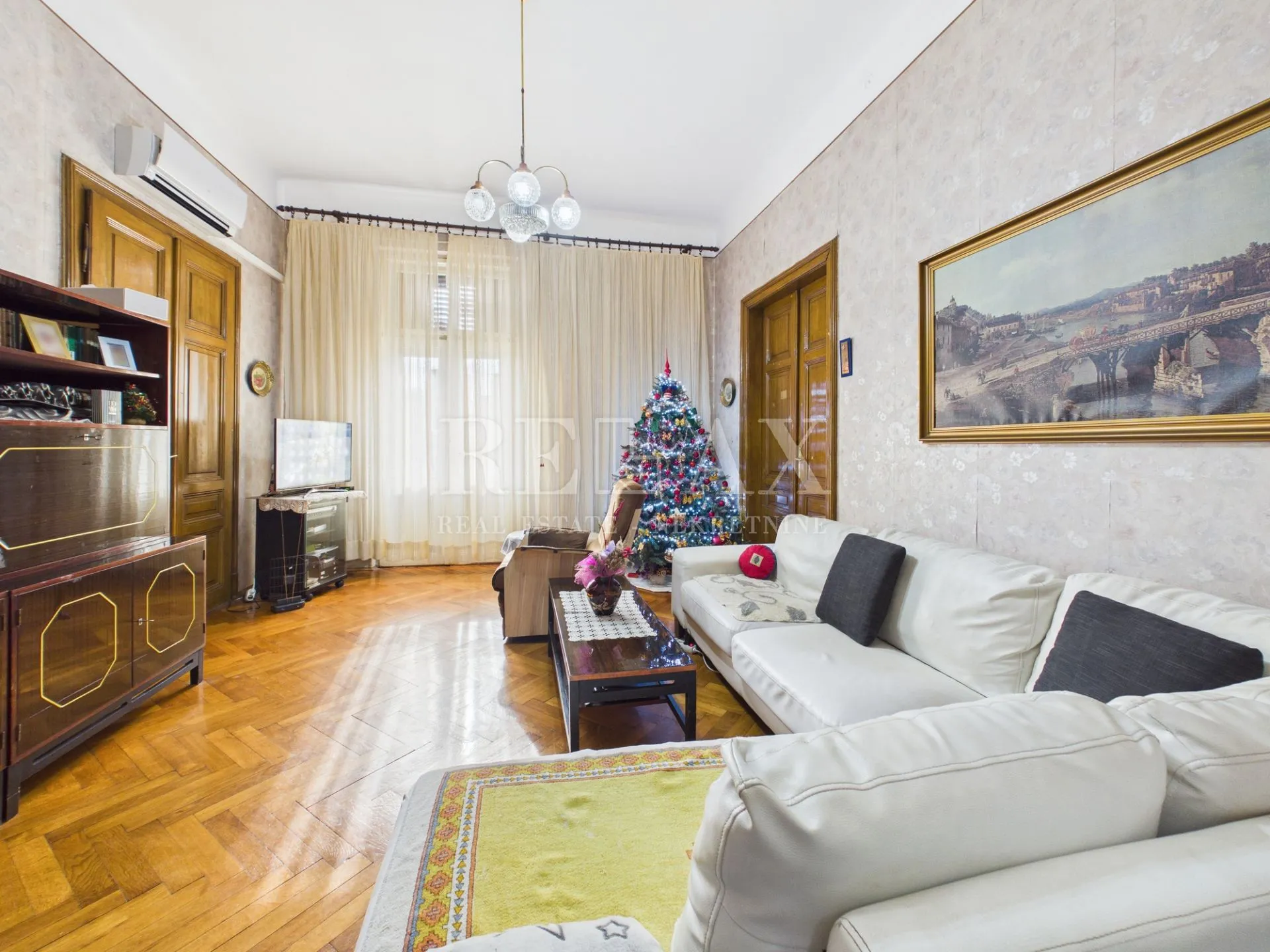 rijeka - četverosobni klasični stan u samom centru, 134.67 m2 - slika 1