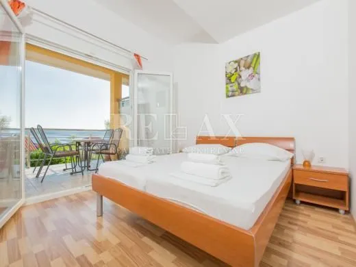 crikvenica,dramalj - kuća sa 7 apartmana - slika 33