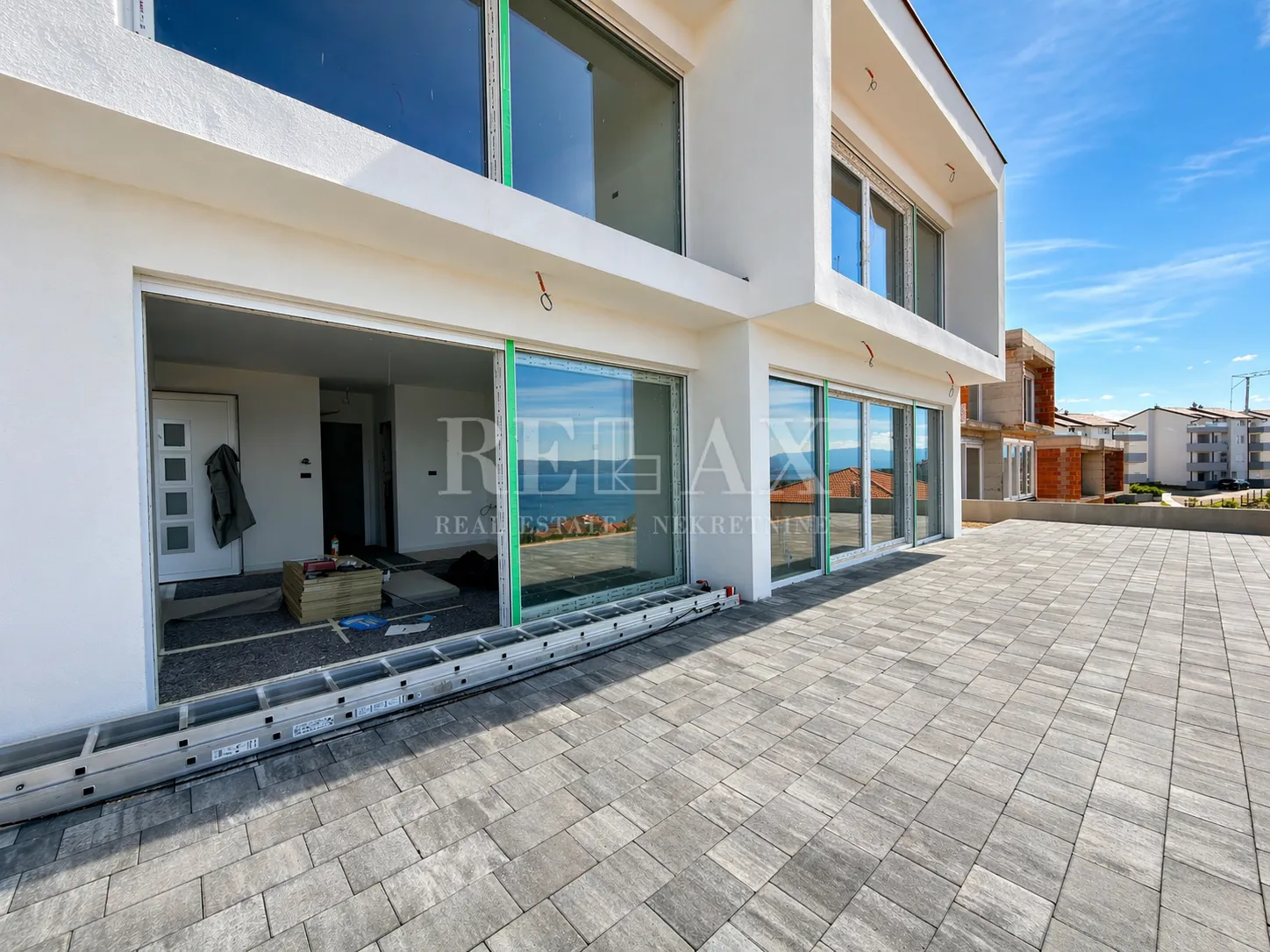 crikvenica - etaža s 2 stana u novogradnji - slika 3
