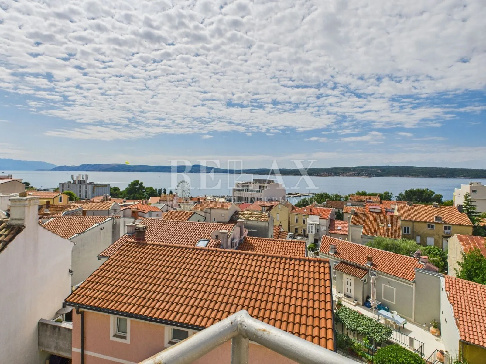 crikvenica – nenamješten apartman u potkrovlju u centru - slika 7