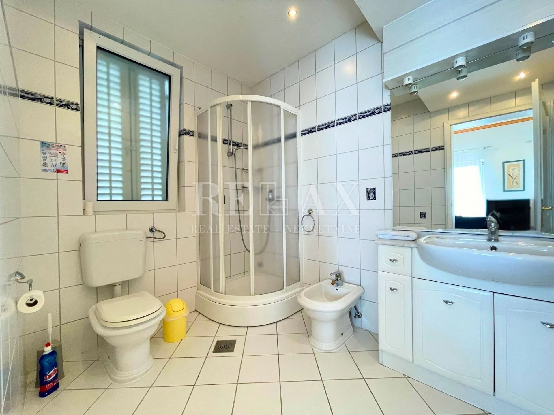 crikvenica - mediteranska vila s vrtom i gostinjskom kućom - slika 47
