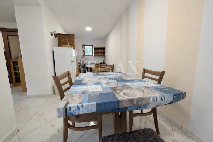 jablanac - kuća u starom gradu 30 m od mora - slika 8