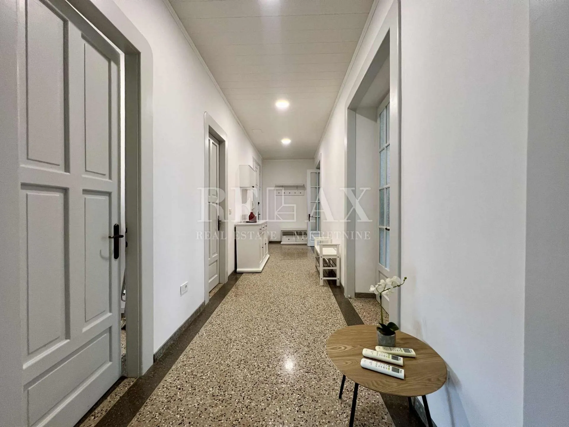 rijeka, potok - gospodski trosobni stan 114 m2 - slika 8