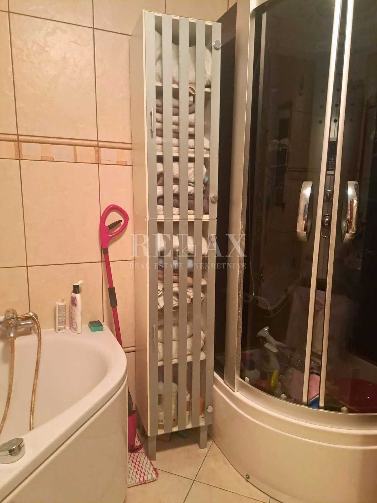 opatija, ičići - 97,76 m2 stana + 80 m2 potkrovlja, dva parkirna mjesta - slika 5