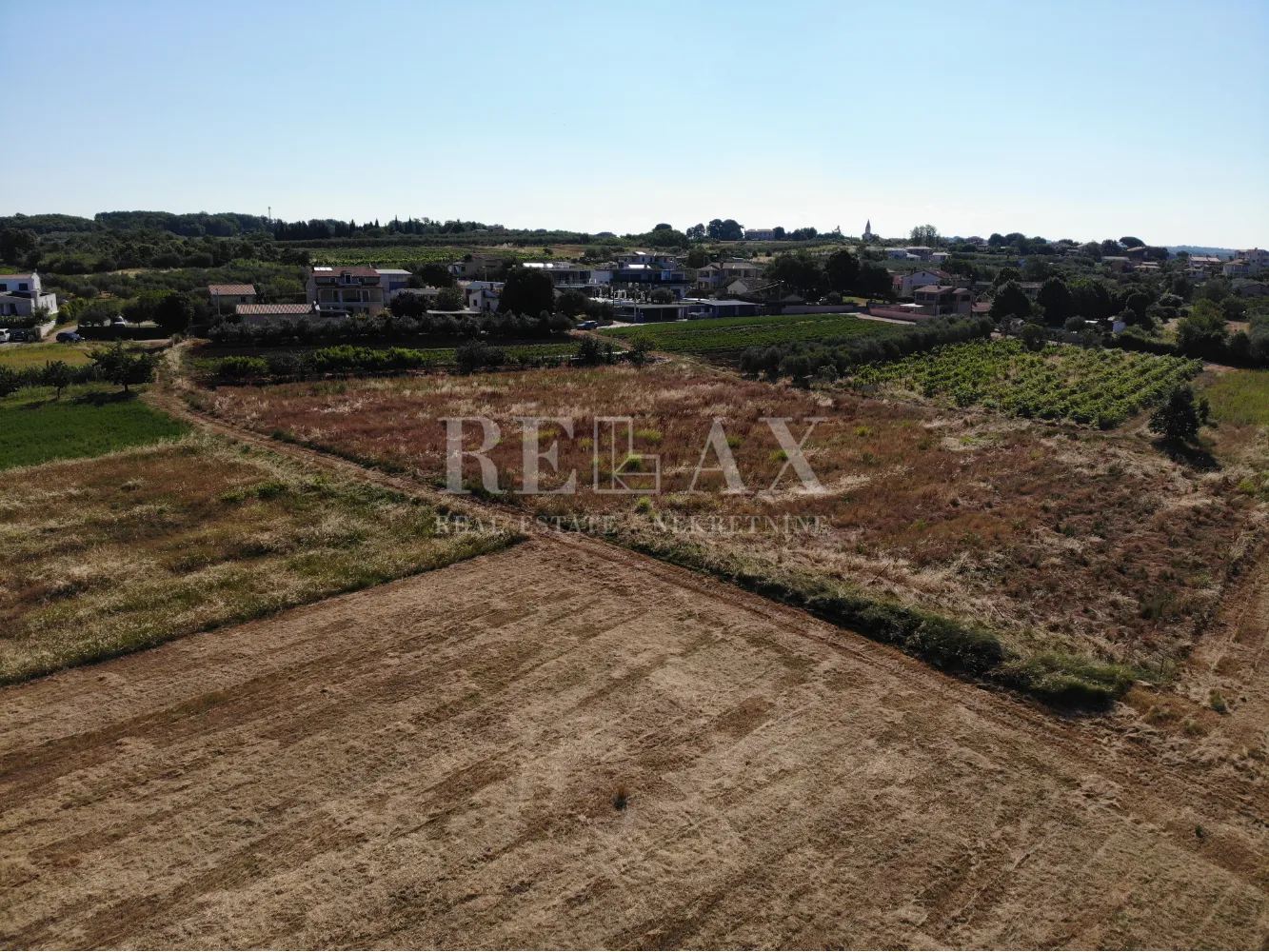 istra, kaštelir - zemljište s građevinskom dozvolom - slika 2