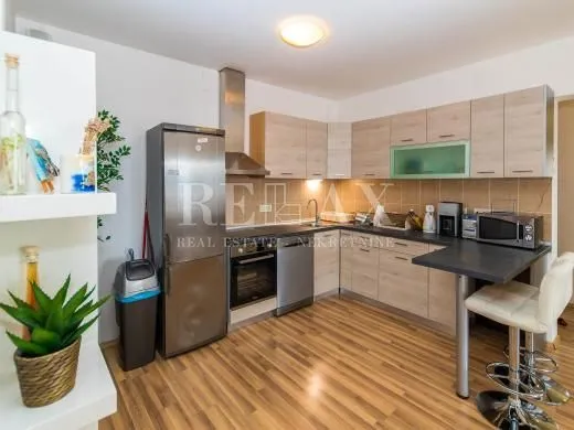 crikvenica,dramalj - kuća sa 7 apartmana - slika 60